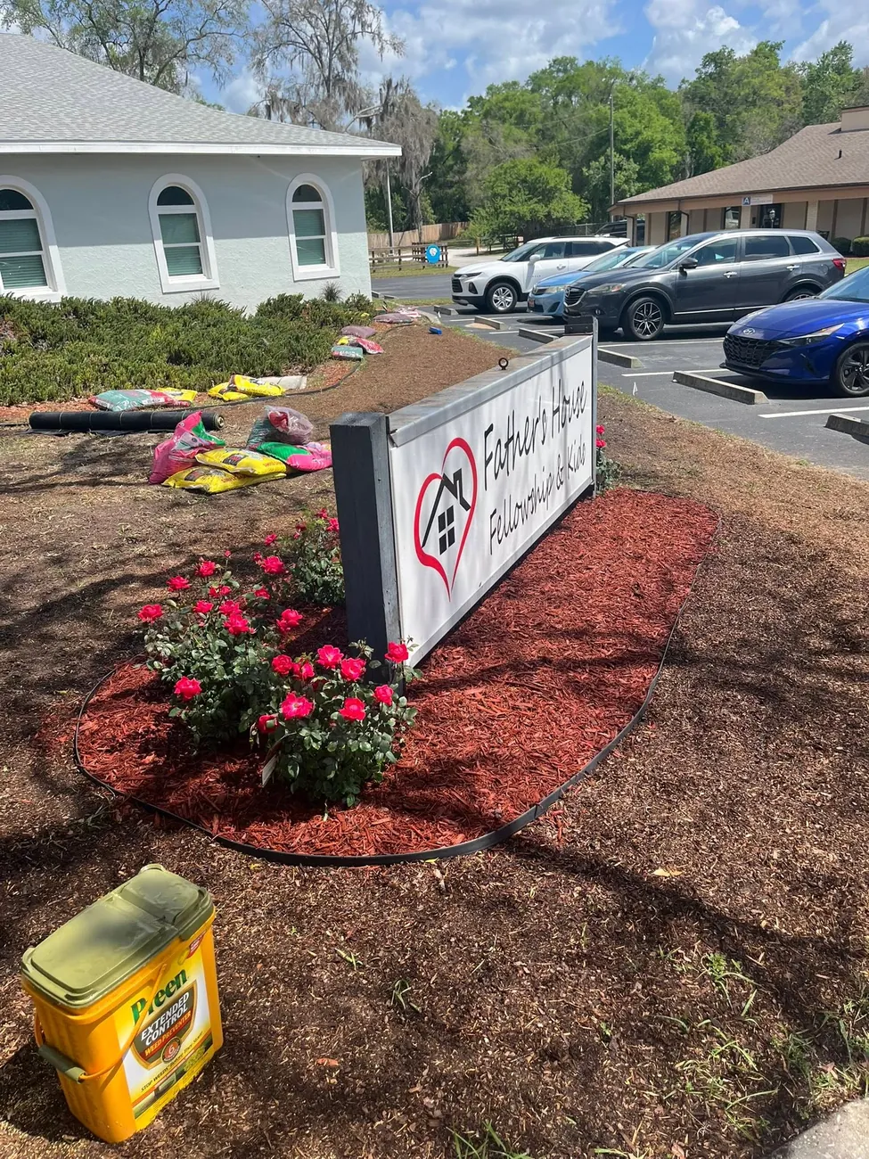 Finished commercial landscaping in Hernando County